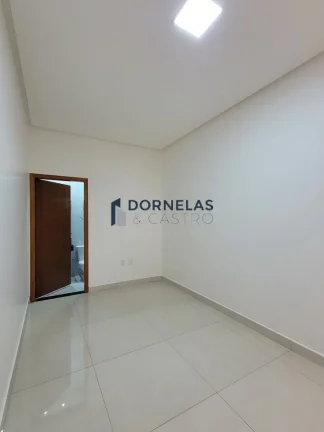 Imagem CASA NOVA MODERNA JARDIM CALIFÓRNIA FORMOSA GOIÁS ACEITA TROCA POR IMÓVEL E CARRO
