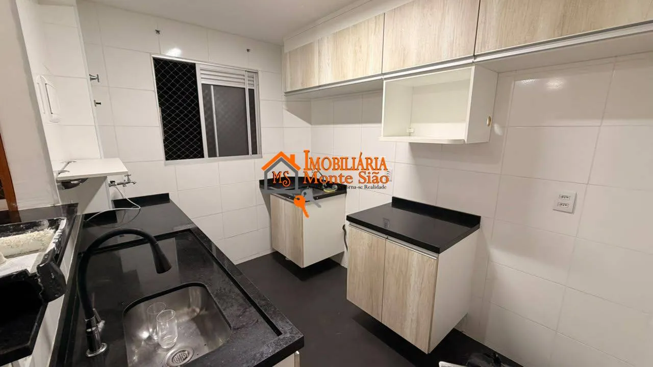 Imagem Apartamento com 2 dormitórios à venda, 45 m² por R$ 265.000,00 - Água Chata - Guarulhos/SP