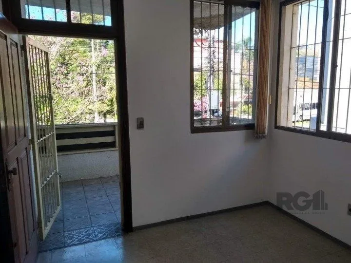 Imagem Casa Comercial em Teresópolis