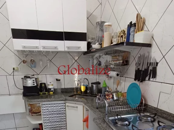 Imagem Seu refúgio pertinho do mar está aqui! APARTAMENTO NO EMBARÉ 2 DORMITÓRIOS BAIXOU O PREÇO R$ 365 MIL