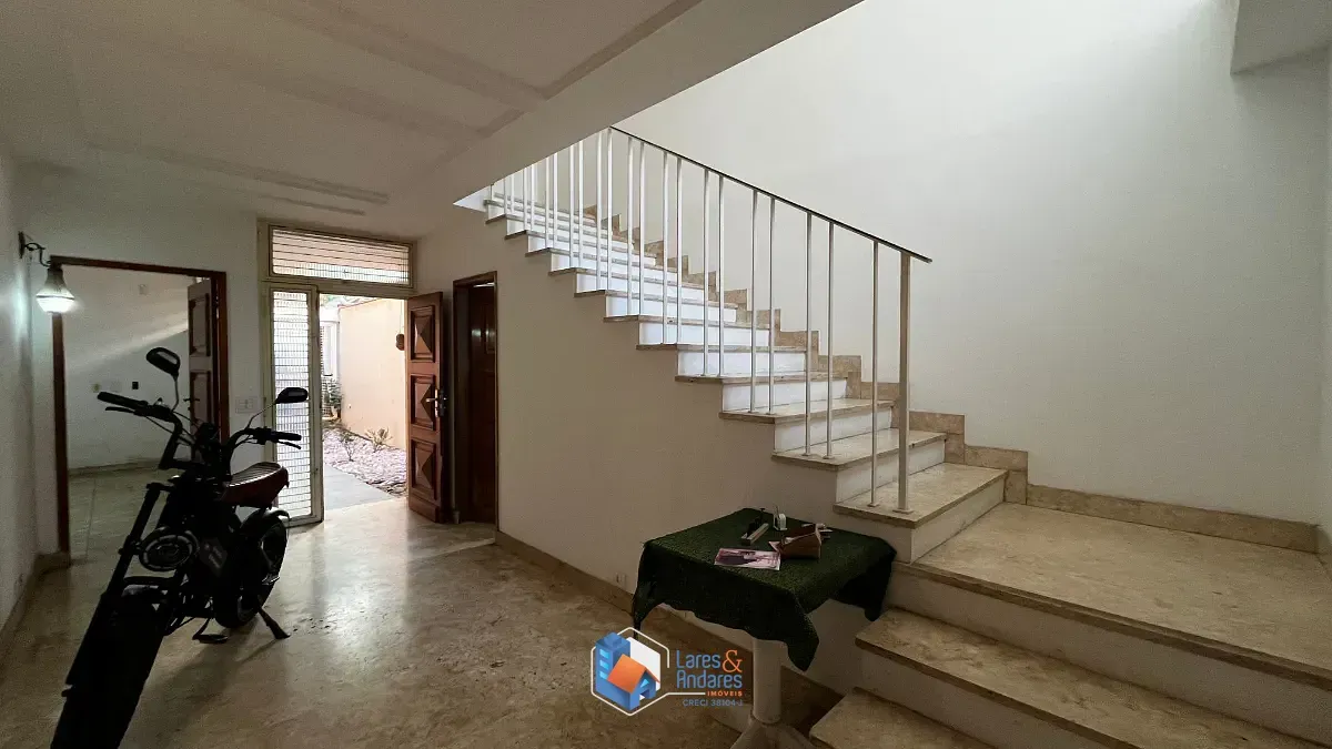 Imagem Casa para venda em Jardim Europa com 4 quartos, sendo 1 suíte, 345m²