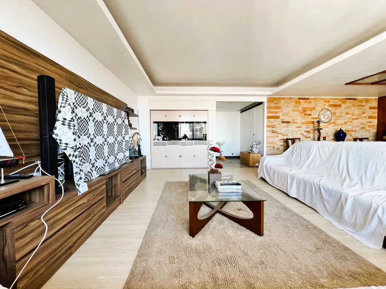 Imagem Excelente apartamento 3 dormitórios com vista para o Guaíba em frente a Santa Casa - Edif. Santa Tecla