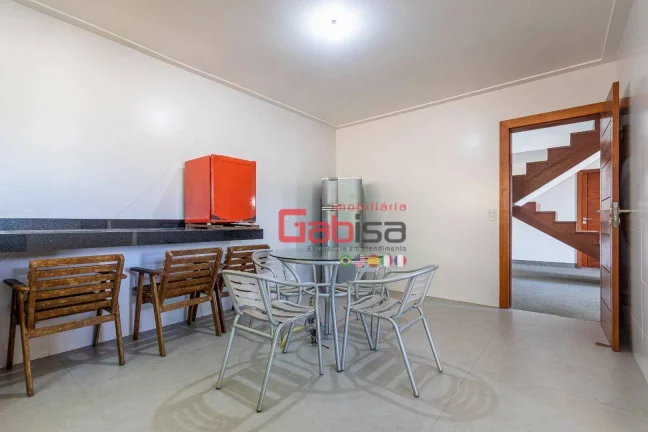 Imagem Casa com 6 dormitórios à venda, 400 m² por R$ 3.150.000 - Village de Búzios - Armação dos Búzios/RJ
