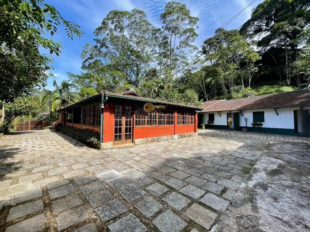Imagem Casa para Venda em Teresópolis / RJ no bairro Carlos Guinle