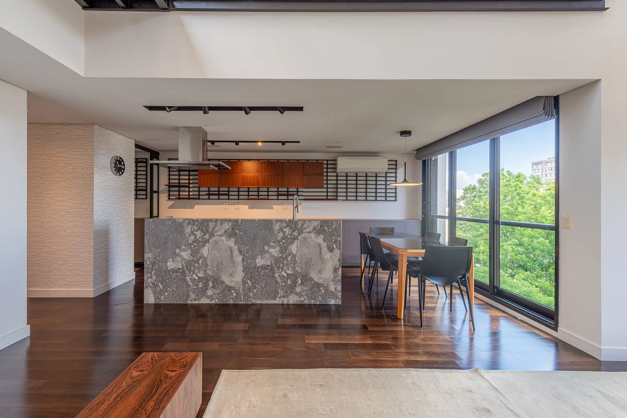 Imagem Cobertura com 115m² e 2 dormitórios, 2 suítes, 1 vaga