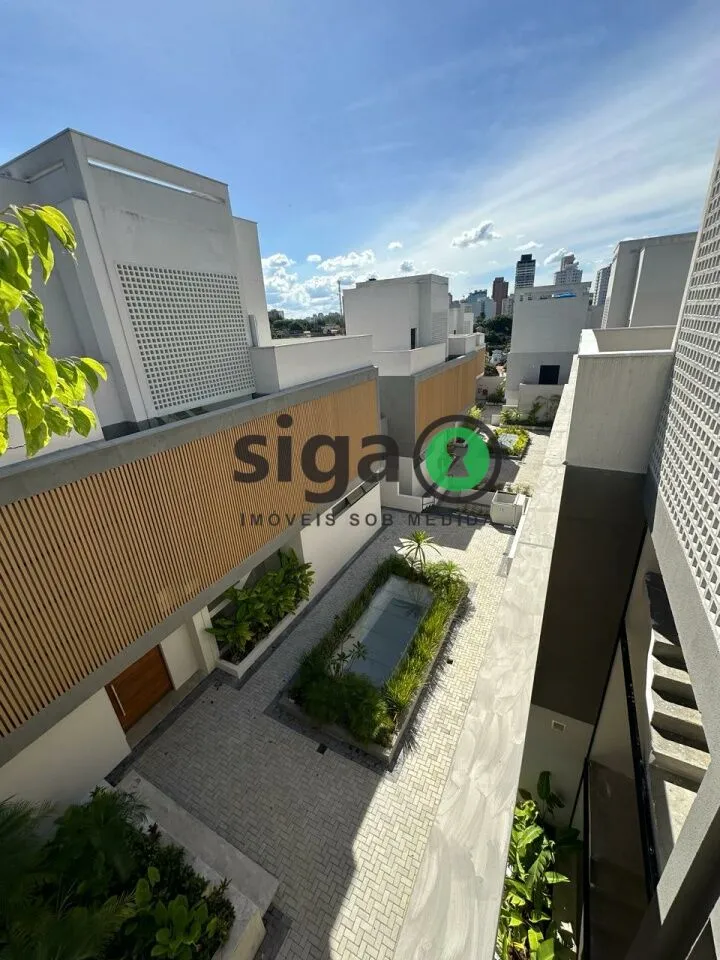 Imagem CASA DE CONDOMINIO COM 4 DORMITORIOS SENDO SUITES NO ALTO DA BOA VISTA