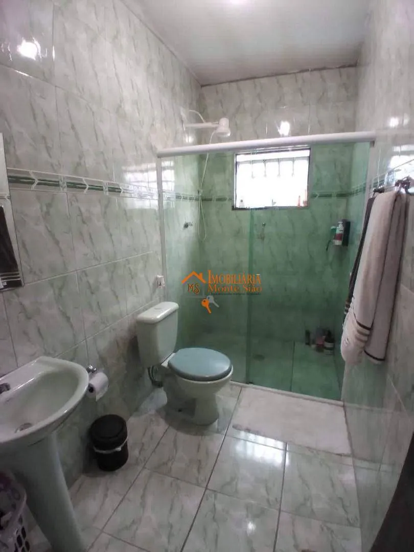 Imagem Casa com 6 dormitórios à venda, 270 m² por R$ 800.000,00 - Jardim Moreira - Guarulhos/SP