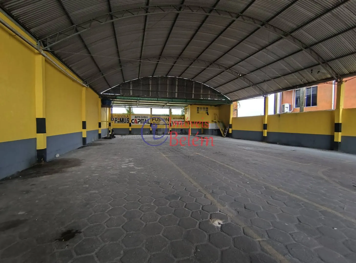 Imagem Galpão Comercial 600m² a 300m da Augusto Montenegro - Mangueirão - Una