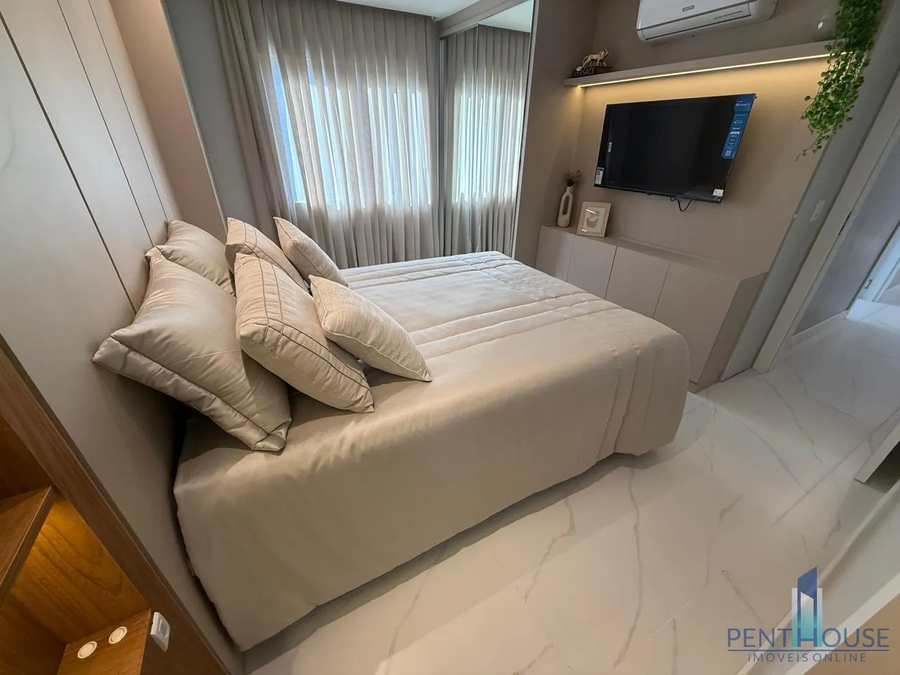 Imagem Apartamento Zona Central para Venda em Balneário Camboriú, CENTRO, 3 dormitórios, 1 suíte, 2 banheiros, 1 vaga