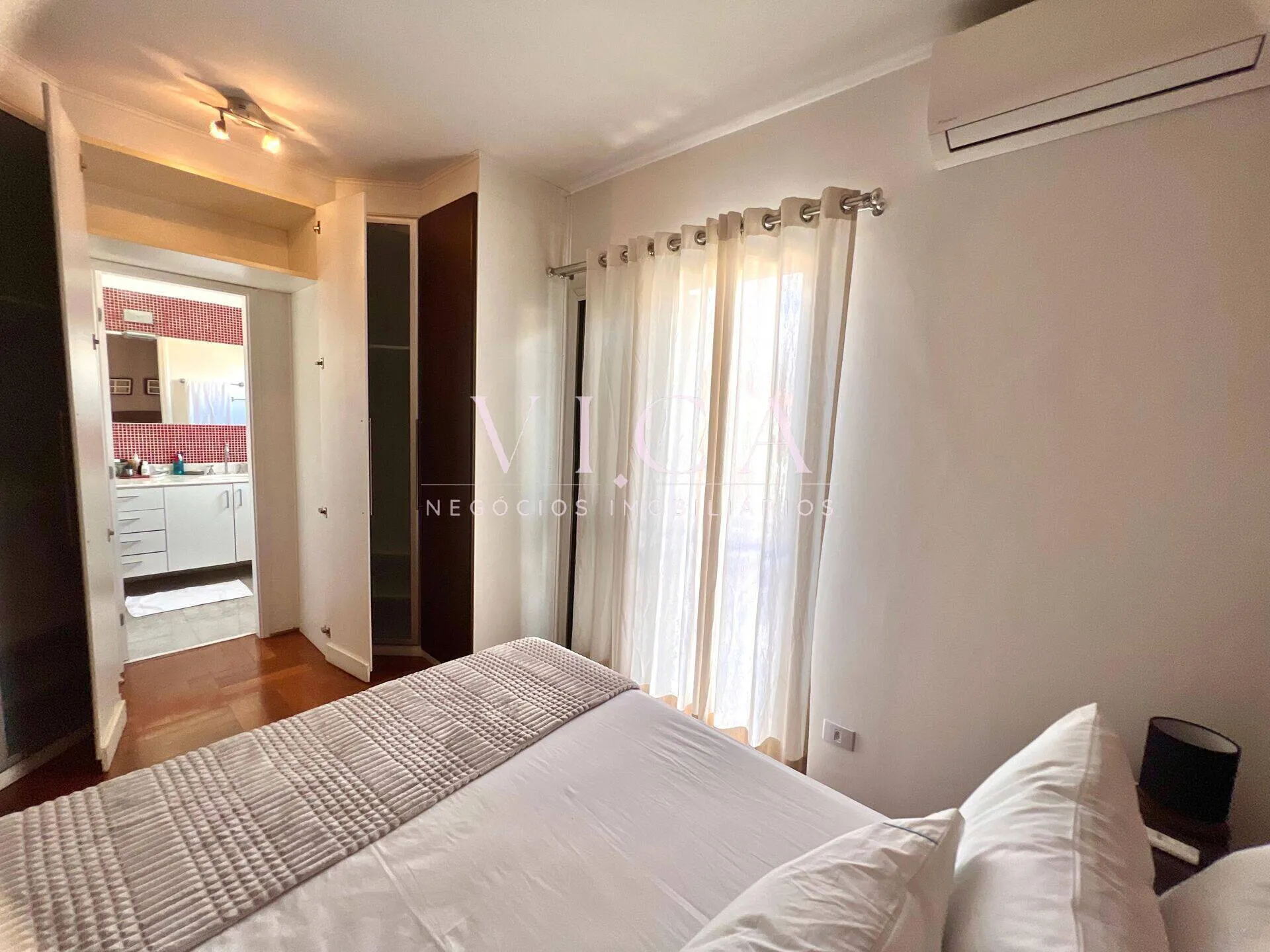 Imagem Casa mobiliada 187m 3 dorm para aluguel R$ 12.451/mês - Alphaville SP