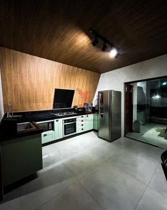 Imagem Casa em Bananeiras ,na Serra em Condomínio Fechado com 3 suítes todos Mobiliado e Equipado