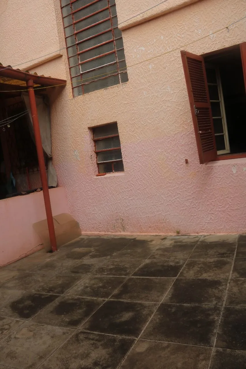 Imagem Casa 7 dormitórios 2 vagas de garagem no bairro Petrópolis