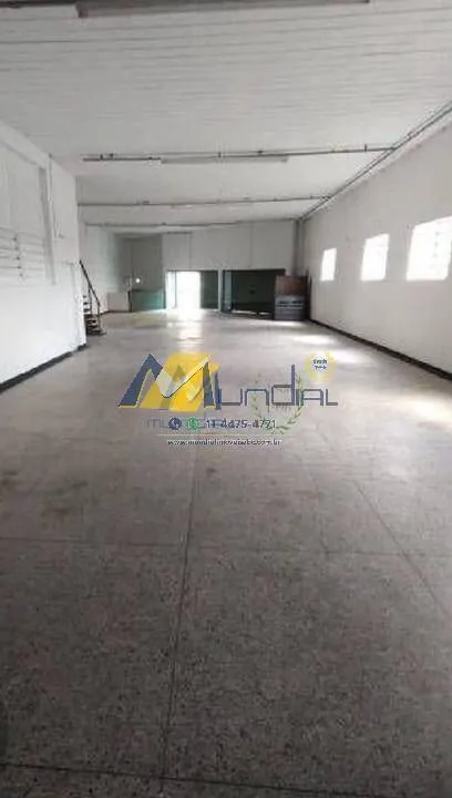 Imagem Alugo Salão Comercial em Parque Novo Oratório, Santo André