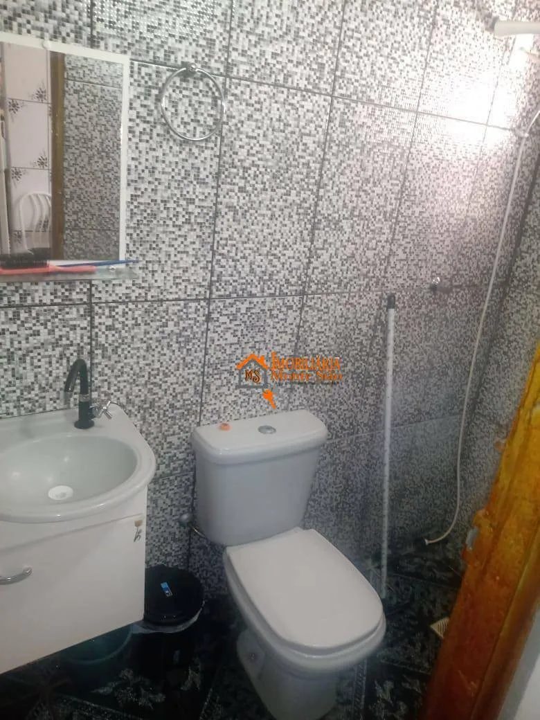 Imagem Sobrado com 4 dormitórios à venda, 115 m² por R$ 270.000,00 - Cidade Soberana - Guarulhos/SP