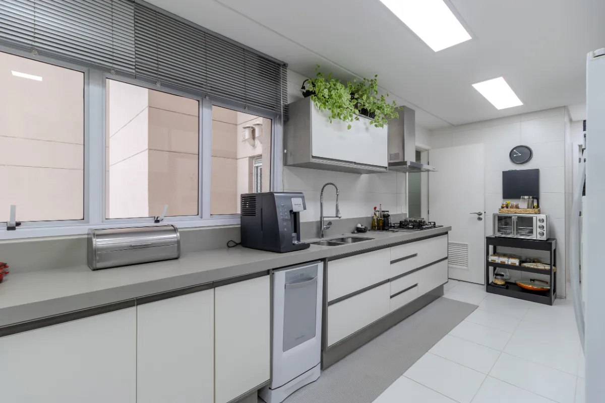 Imagem Apartamento para venda em Nova Petrópolis com 3 quartos, sendo 3 suítes, 242m2