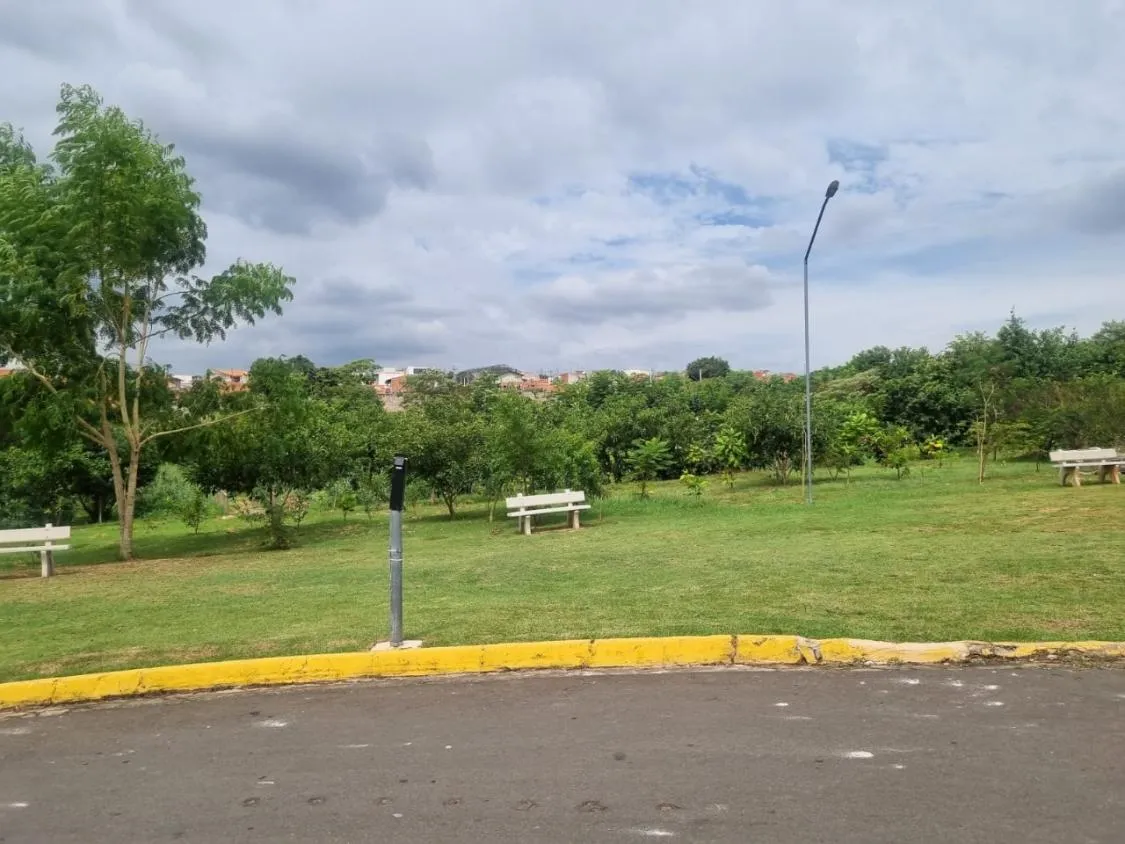 Imagem Oportunidade Imperdível: Lote Exclusivo em Condomínio Vila do Sol em Valinhos