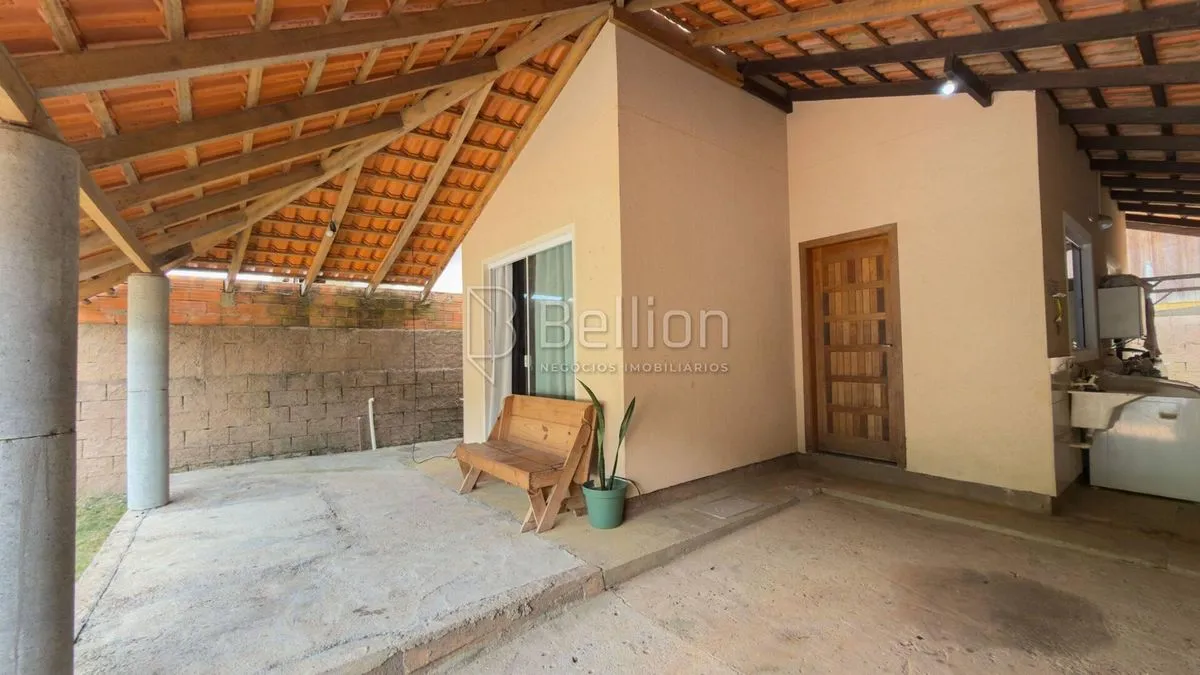 Imagem Casa geminada em Timbó com 2 dormitórios, semi mobiliada e apta para financiamento