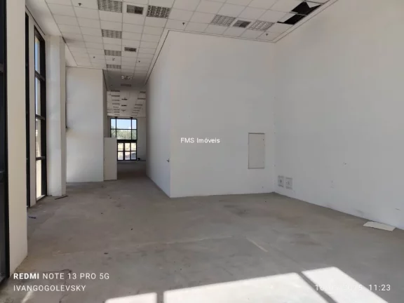 Imagem Excelente oportunidade: Loja comercial para locação em Alphaville Industrial, Barueri-SP - 8 banheiros, 8 vagas, 532,74m²!