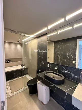Imagem Apartamento à venda em São Paulo-SP, Pinheiros: 2 quartos, 2 suítes, 3 salas, 4 banheiros, 2 vagas de garagem, 130 m². Aproveite!