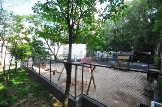Imagem Excelente oportunidade: Apto de 59m² com 2 dorms e 2 vagas, a 2 quadras do metrô Giovanni Gronchi!