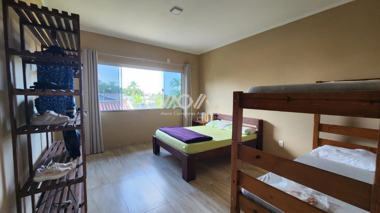 Imagem Casa com piscina à venda no bairro Bamerindus ? Quadra do mar
Excelente oportunidade para morar ou ...