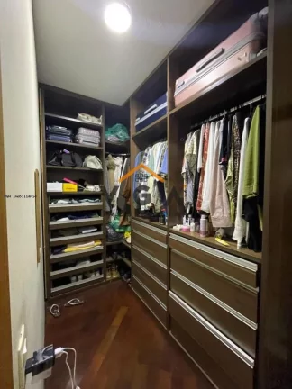 Imagem Casa para Venda em São Paulo, Jardim Triana, 4 dormitórios, 1 suíte, 3 banheiros, 4 vagas