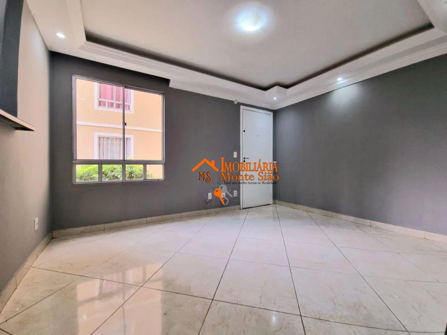 Imagem Apartamento com 2 dormitórios à venda, 45 m² por R$ 249.000,00 - Água Chata - Guarulhos/SP