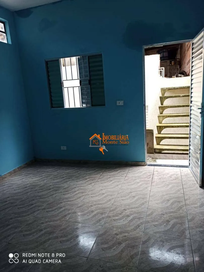 Imagem Sobrado com 5 dormitórios à venda, 125 m² por R$ 425.600,00 - Jardim Santa Paula - Guarulhos/SP