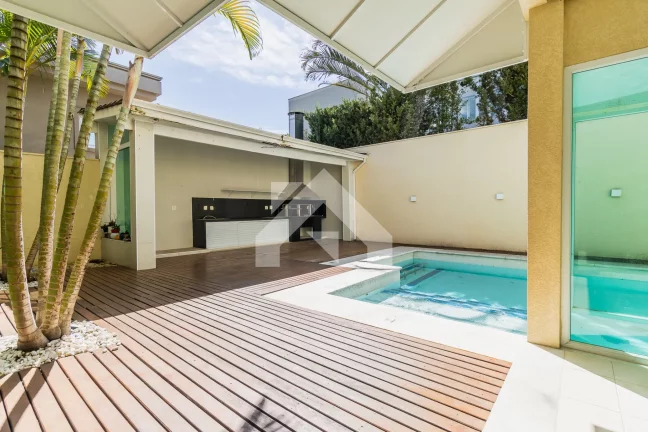 Imagem Casa de Condomínio em Tamboré - Santana de Parnaíba