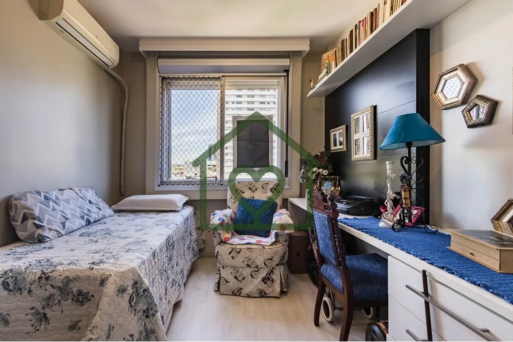 Imagem Descubra seu novo lar neste apartamento reformado na região sul do Brasil, localizado na Rua Albion...
