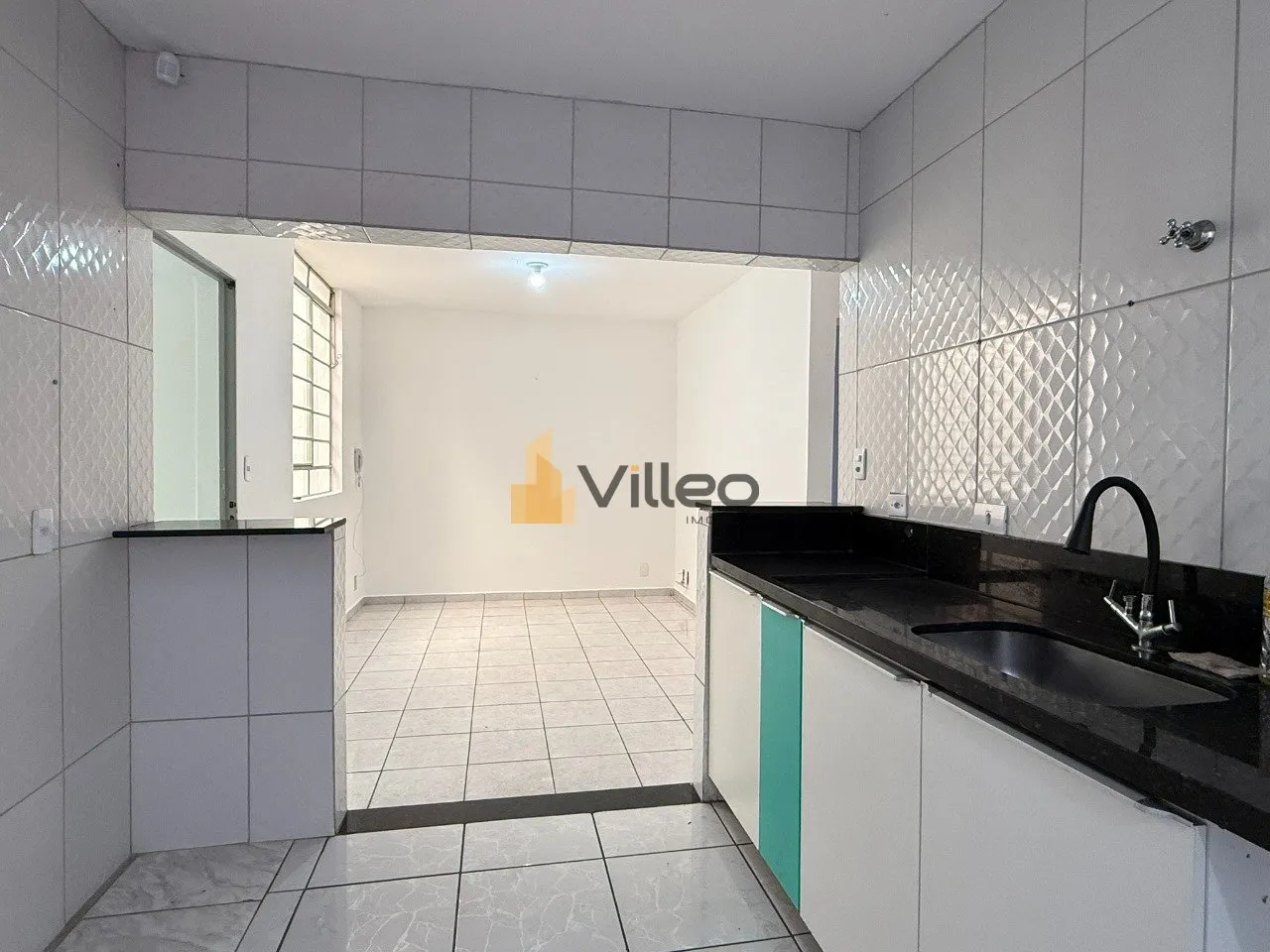 Imagem Apresentamos uma residência exclusiva para venda, localizada em uma das regiões mais tranquilas e ...