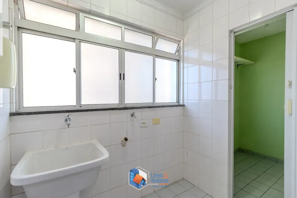 Imagem Apartamento para venda em Chácara Inglesa com 3 quartos, sendo 1 suíte, 75m²