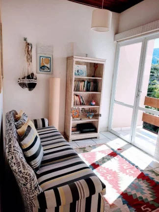 Imagem Sobrado com 3 dormitórios à venda, 158 m² por R$ 1.200.000 - Praia do Arrastão - São Sebastião/SP