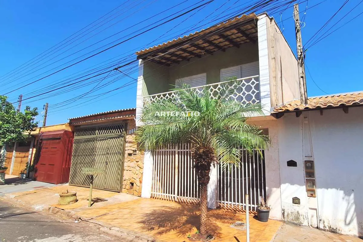 Foto do imóvel Casa à venda em Ribeirão Preto, Parque São Sebastião, com 4 quartos, 114m2