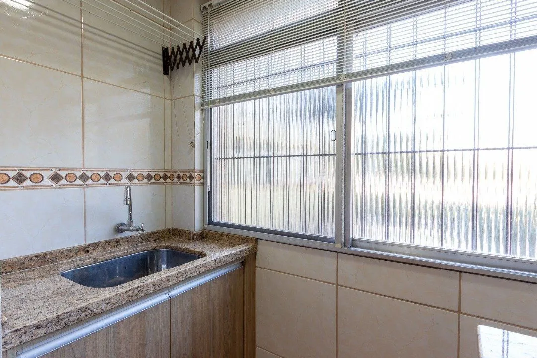 Imagem Apartamento para Venda - 59.35m², 2 dormitórios, 1 vaga - Cristal