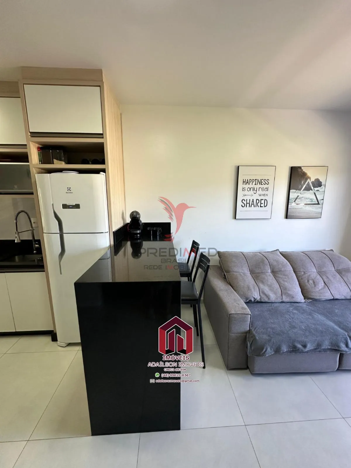 Imagem Apartamento Praia à venda, 2 quartos sendo,1vagas, sacada, todo mobiliado Florianópolis SC