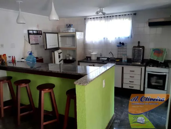 Imagem Linda Casa com 05 dormitórios (sendo 03 suítes) - 450 metros da praia da Enseada