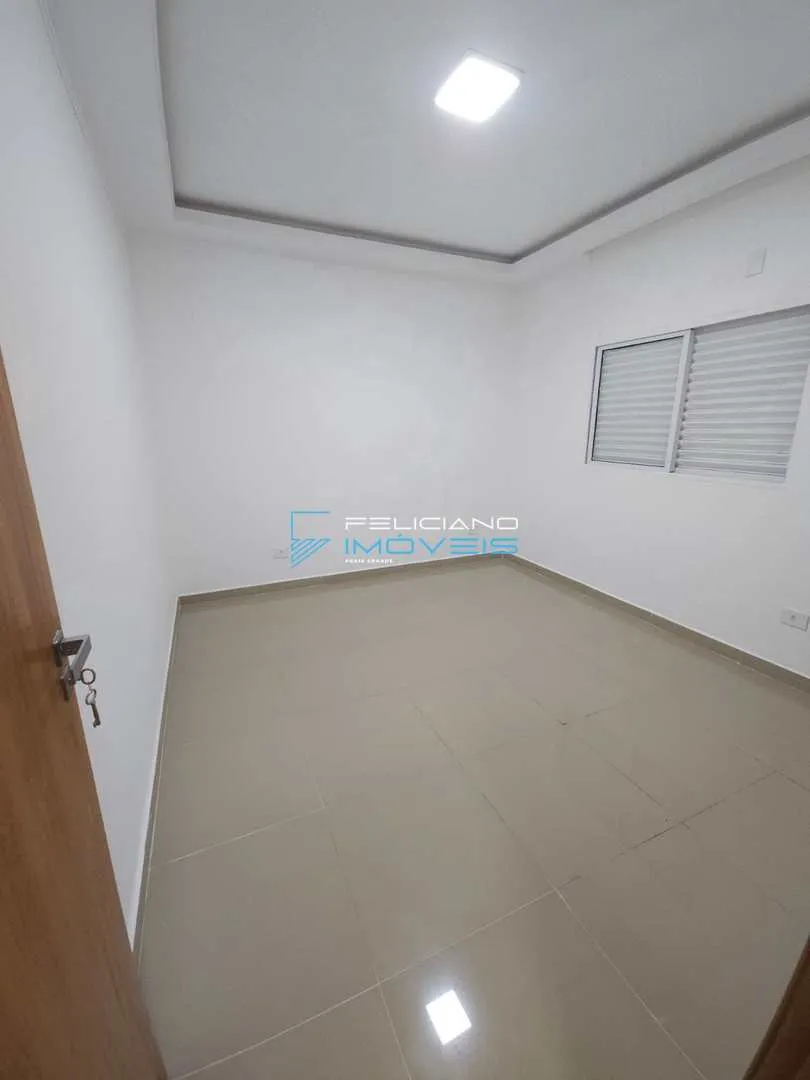 Imagem Casa com 2 quartos, Mirim, Praia Grande - R$ 680 mil, Cod: 5728