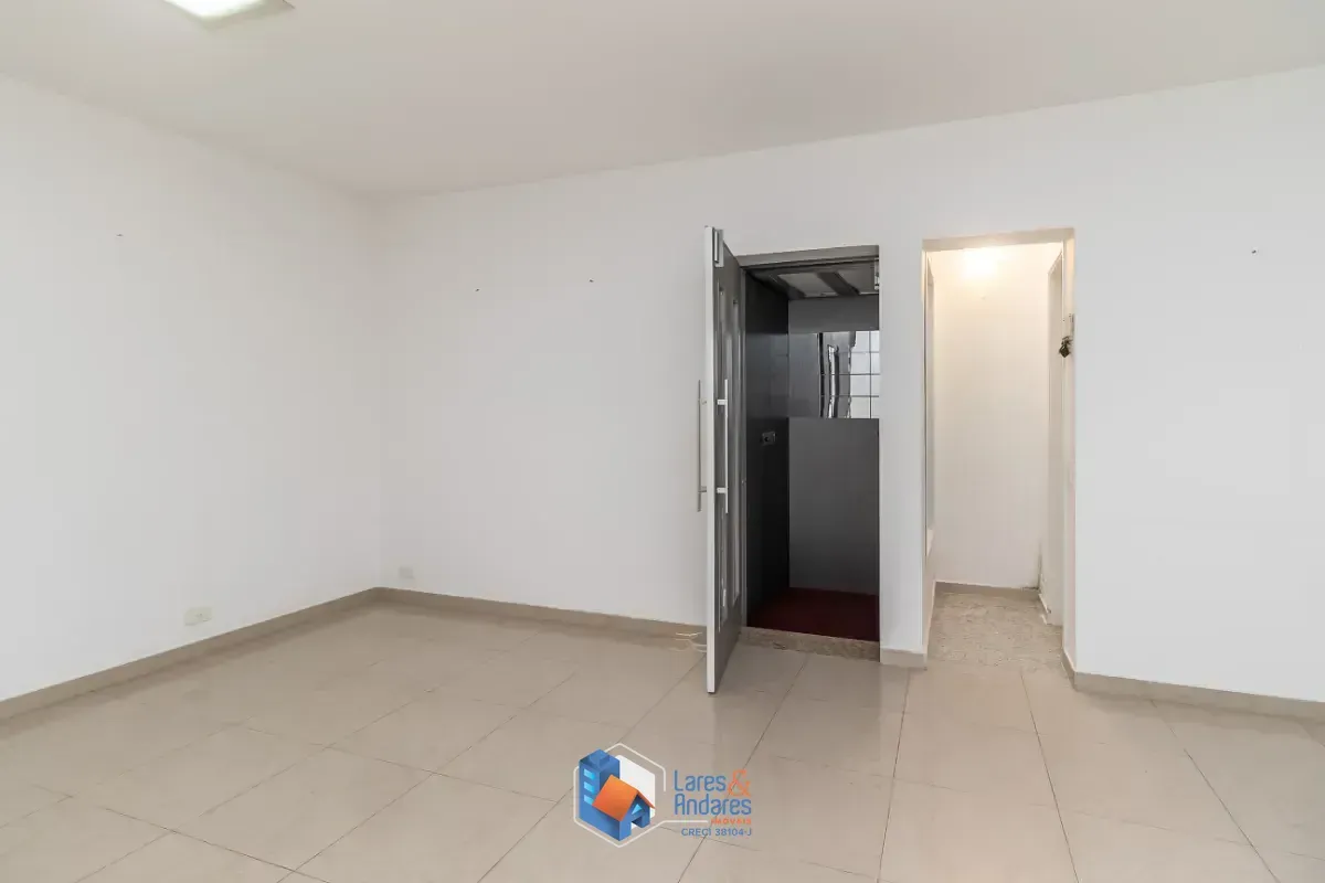 Imagem Casa para venda em Indianópolis com 3 quartos, sendo 3 suítes, 345m²