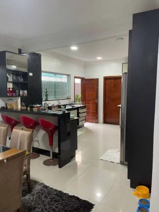 Imagem Casa com 3 dormitórios à venda, 166 m² por R$ 1.200.000,00 - Tupi - Praia Grande/SP
