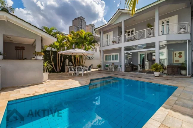 Imagem Casa de Condomínio em Alphaville - Santana de Parnaíba