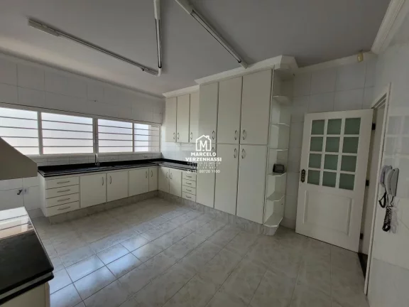 Imagem Comercial para Venda em Limeira / SP no bairro Jardim Montezuma