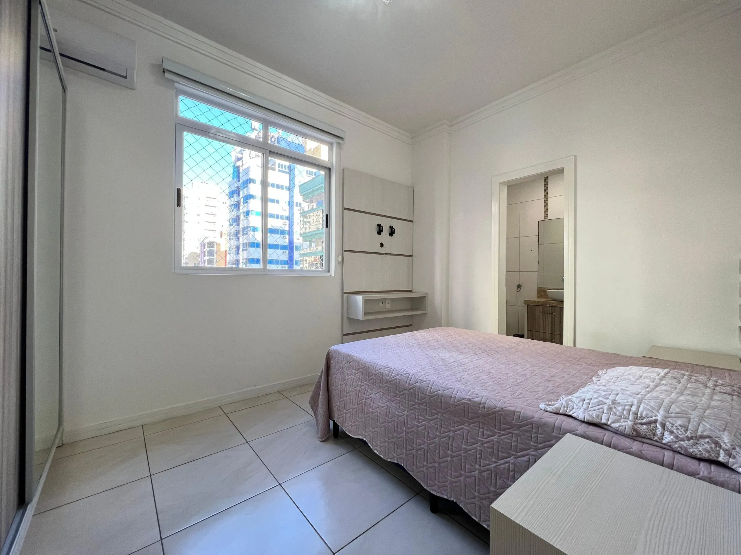 Imagem Apartamento à venda com 130m2 por R$ 2.300.000,00