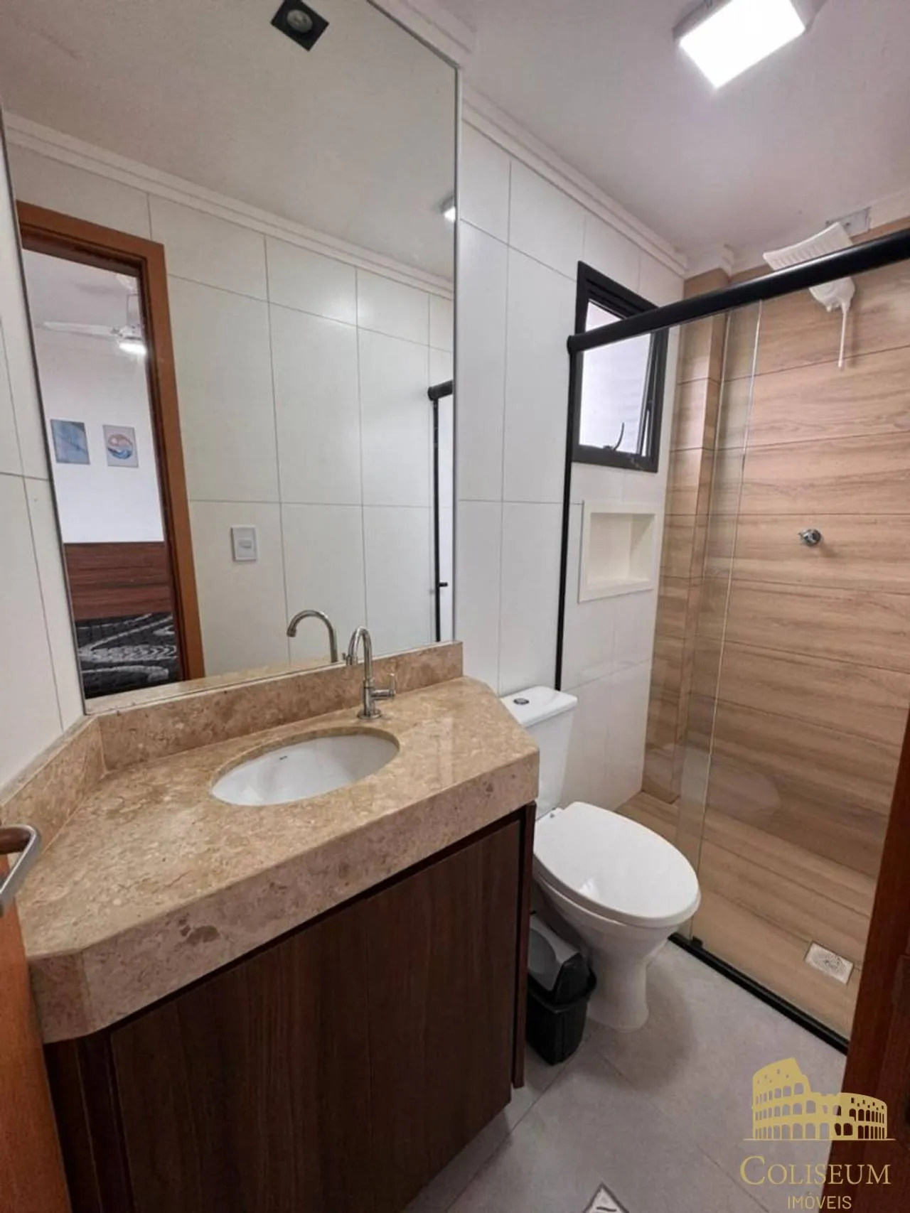 Imagem Frente Mar, Apto 2 Dorms c/1 suíte, mobiliado, 1 vaga, lazer copmpleto - Baln Maracanã