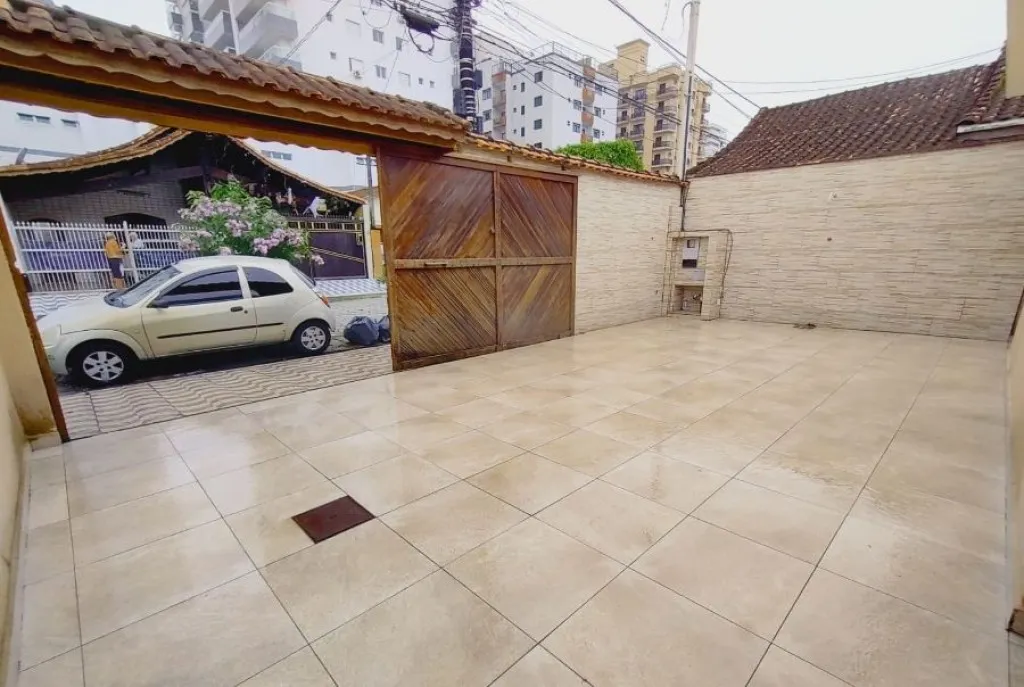 Imagem CASA COM 137,00 m² - OCIAN - PRAIA GRANDE SP