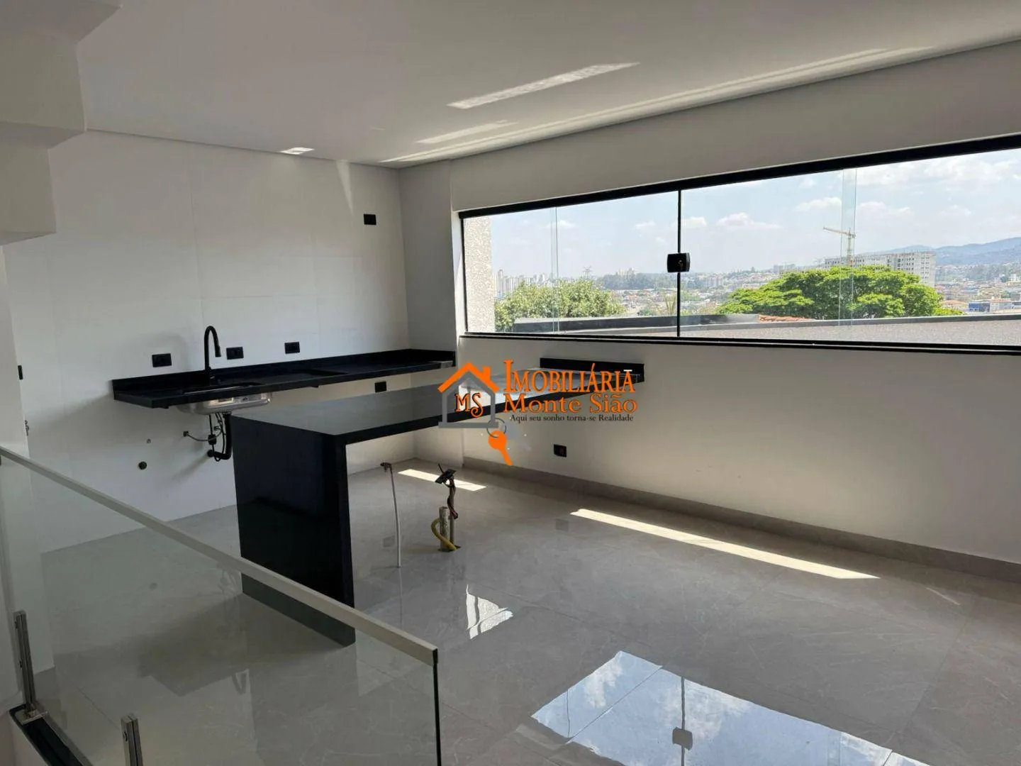 Imagem Sobrado com 3 dormitórios à venda, 210 m² por R$ 1.380.000,00 - Jardim Vila Galvão - Guarulhos/SP