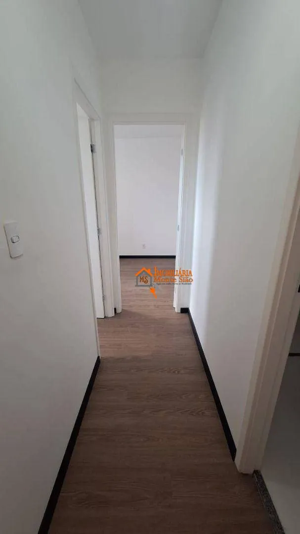 Imagem Apartamento com 2 dormitórios à venda, 46 m² por R$ 250.000,00 - O Pequeno Coração - Itaquaquecetuba/SP