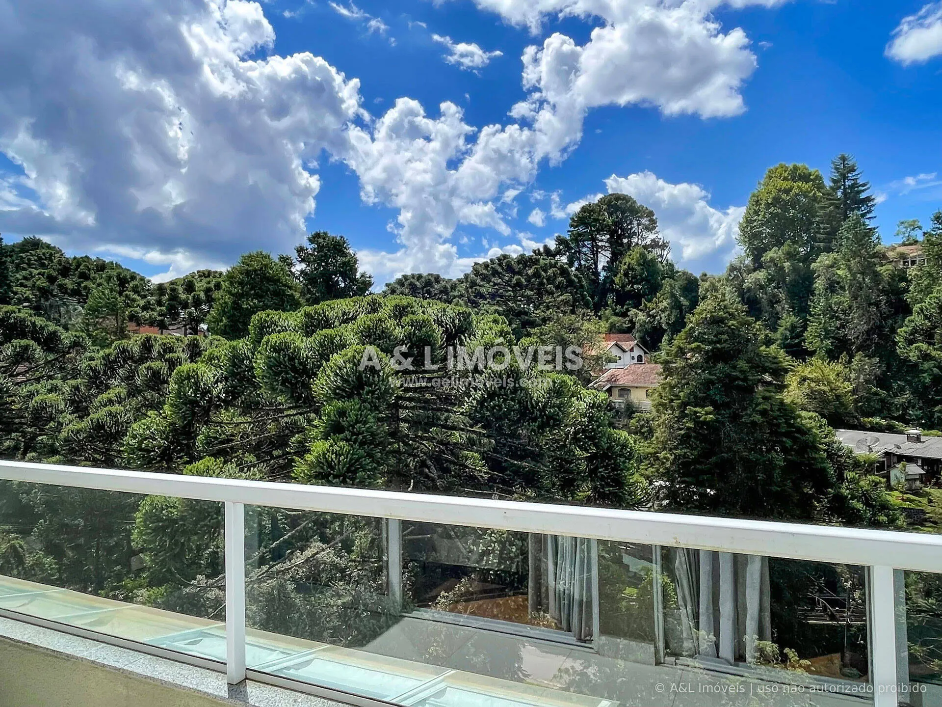Imagem Apartamento Duplex em Campos do Jordão | Capivari, 87 m², Mobiliado
