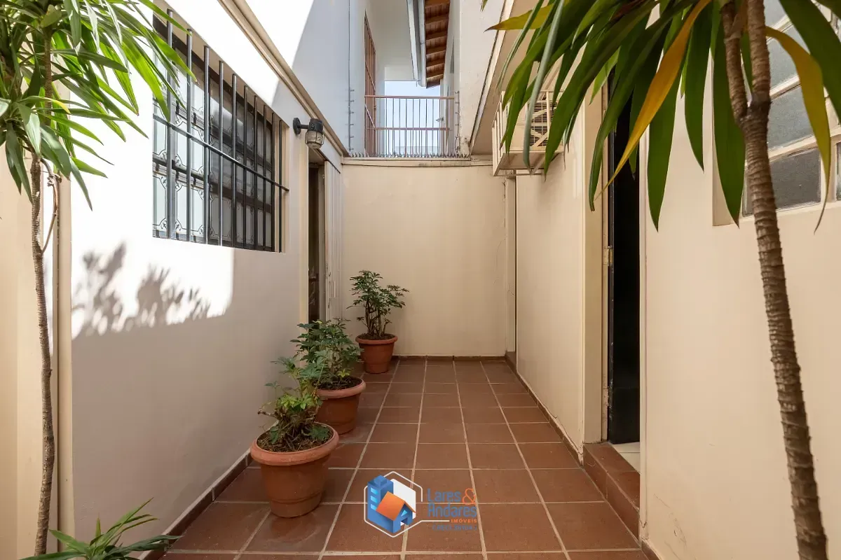 Imagem Casa comercial para venda em Moema, 140m²