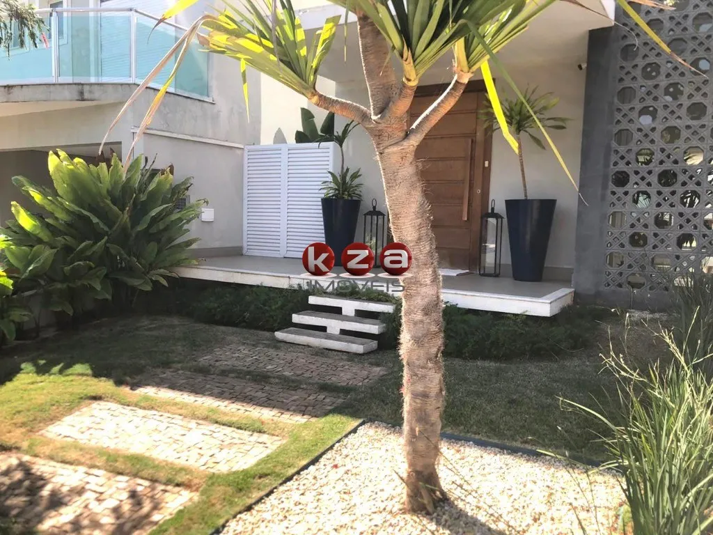 Imagem Casa em Condomínio de Alto Padrão à Venda em Valinhos-SP, Bairro Nações: 3 Quartos, 3 Suítes, 3 Salas, 4 Vagas, 317m².